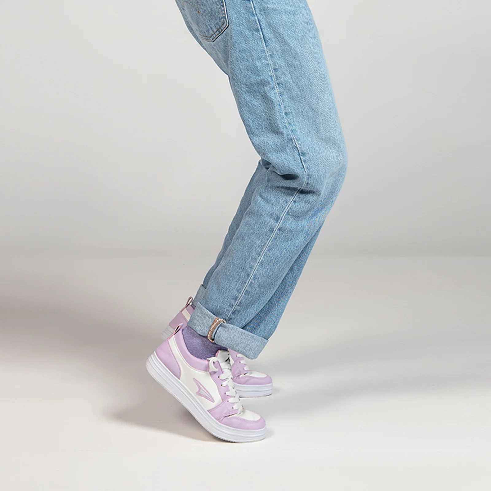 Women's Trendy Sneakers - Image 3