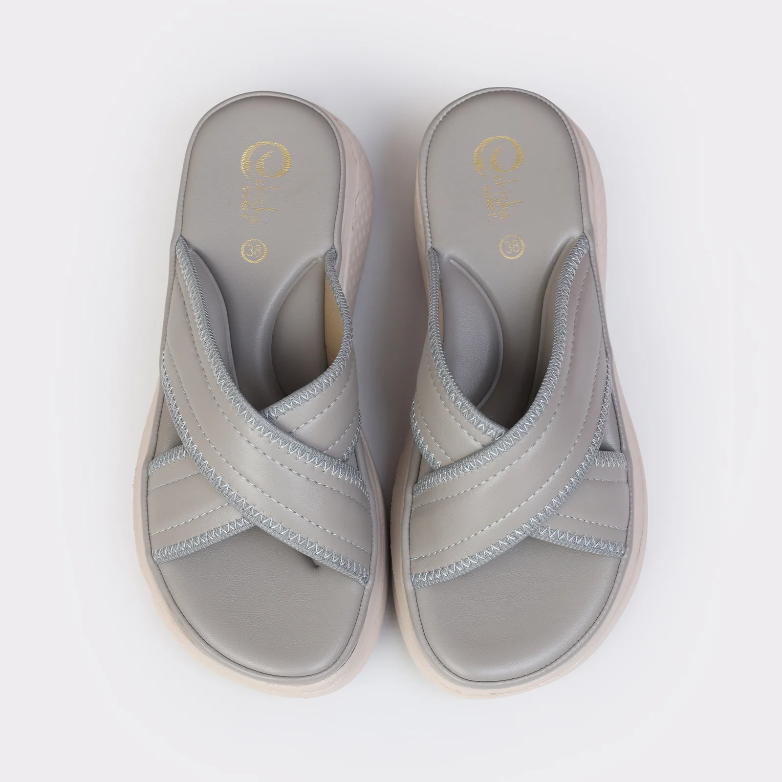 Women Slipper - Image 4
