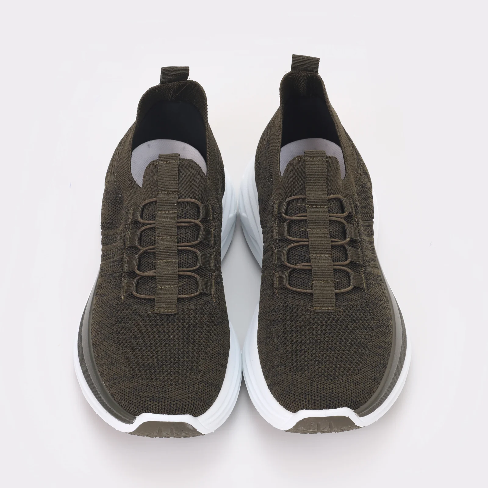 Men Everyday Sneakers - Image 4