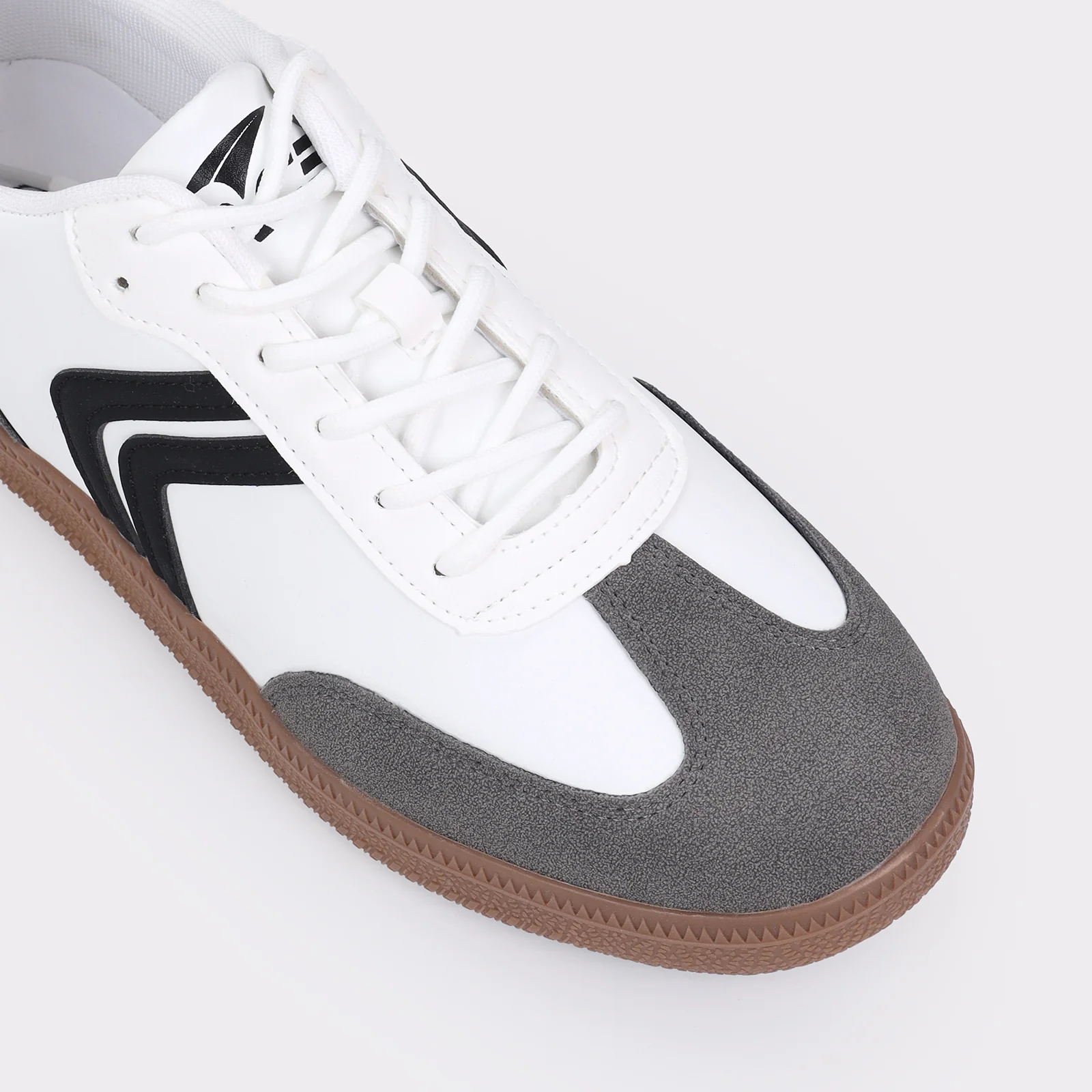 Men Sneakers - Image 7