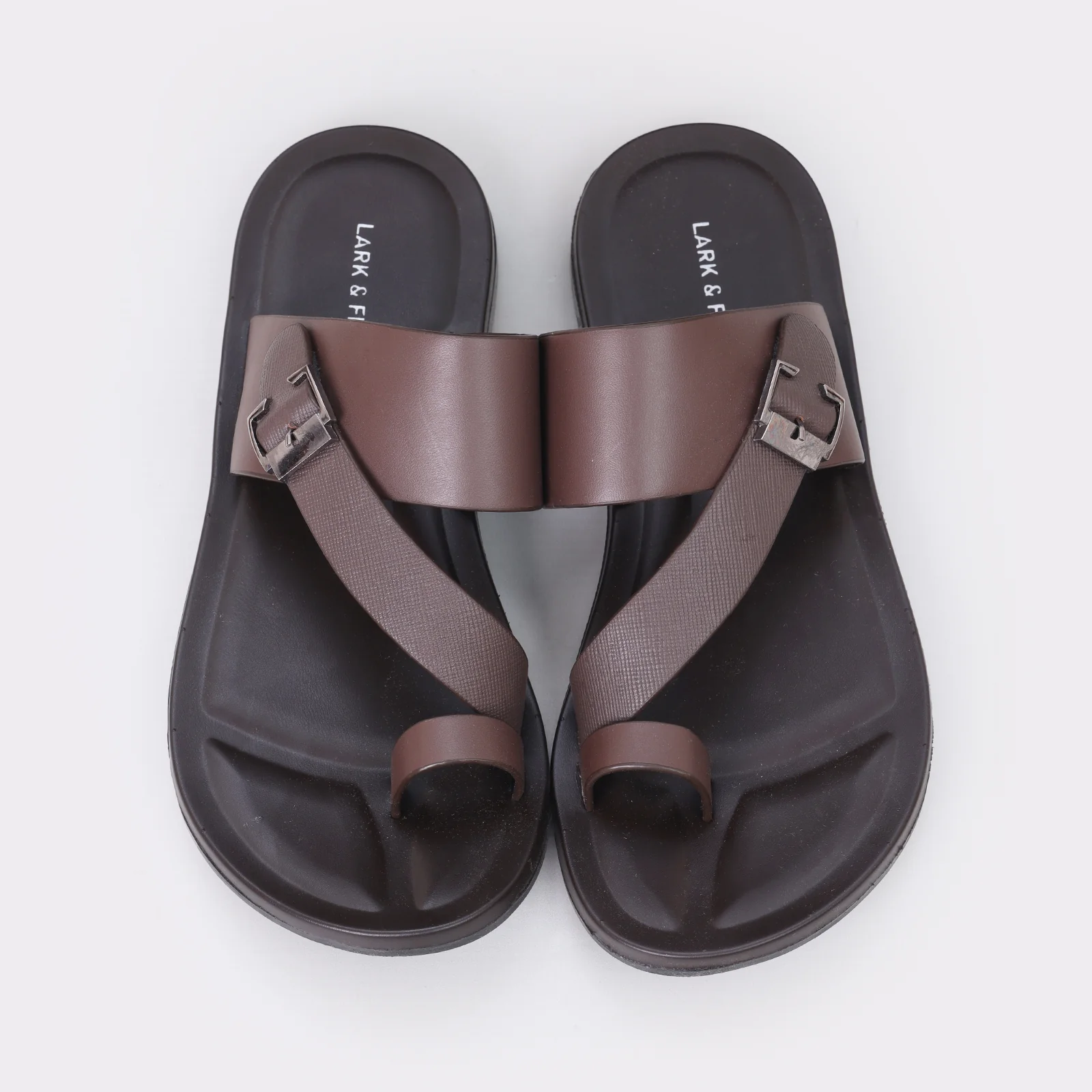 Men's Toe Ring Chappal - Image 4