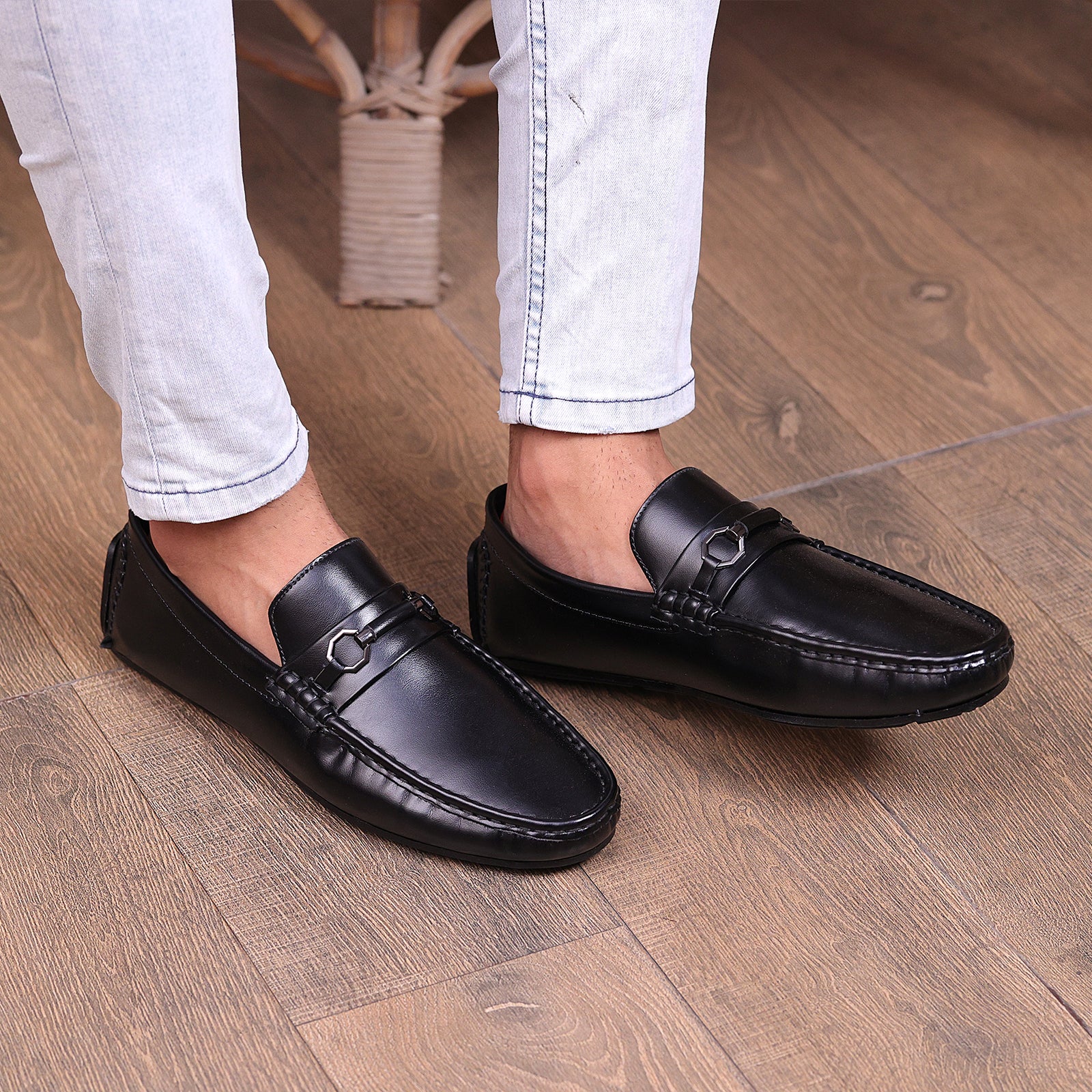 M-MV-0200511- Moccs - Image 4